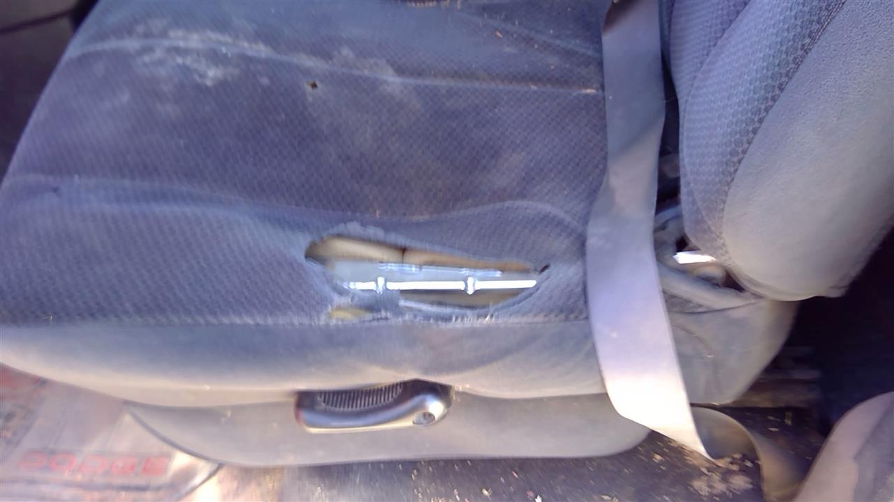 https://f005.backblazeb2.com/file/img-partshotlines-com/Inventory/SW52/Vehicle/19398_03.jpg