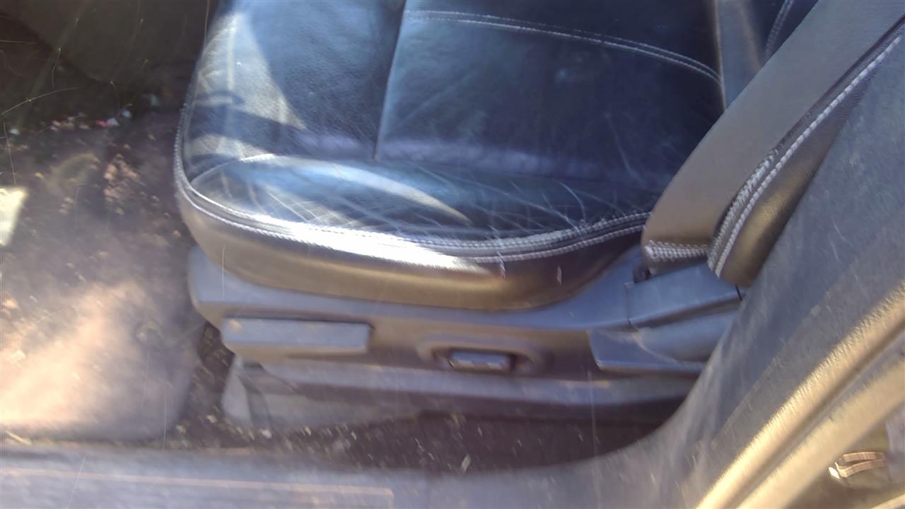 https://f005.backblazeb2.com/file/img-partshotlines-com/Inventory/SW52/Vehicle/19435_03.jpg