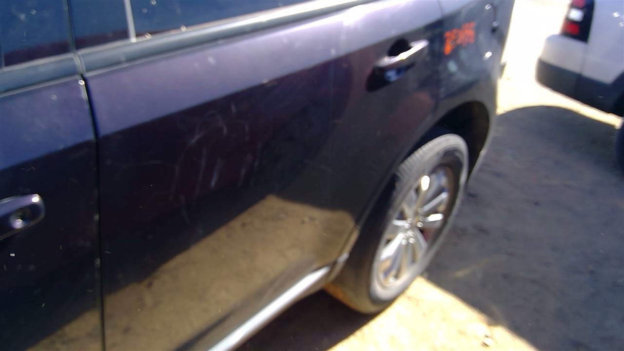 https://f005.backblazeb2.com/file/img-partshotlines-com/Inventory/SW52/Vehicle/19435_12.jpg