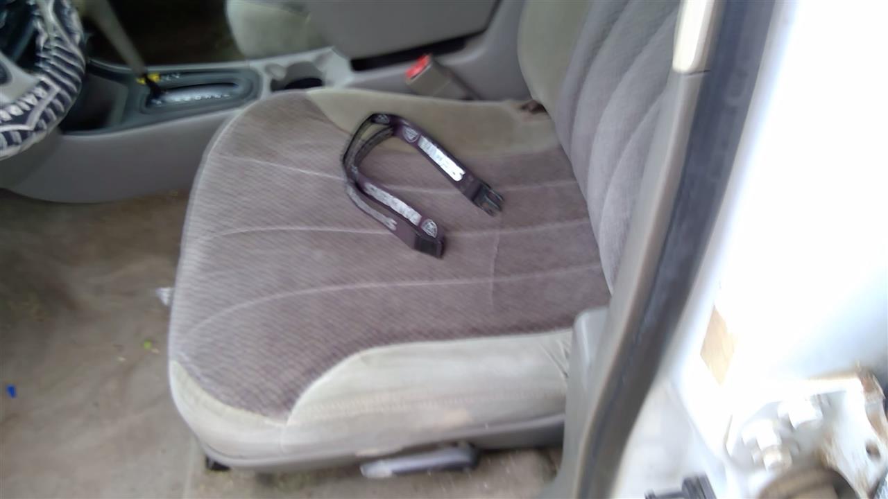 https://f005.backblazeb2.com/file/img-partshotlines-com/Inventory/SW52/Vehicle/19441_04.jpg