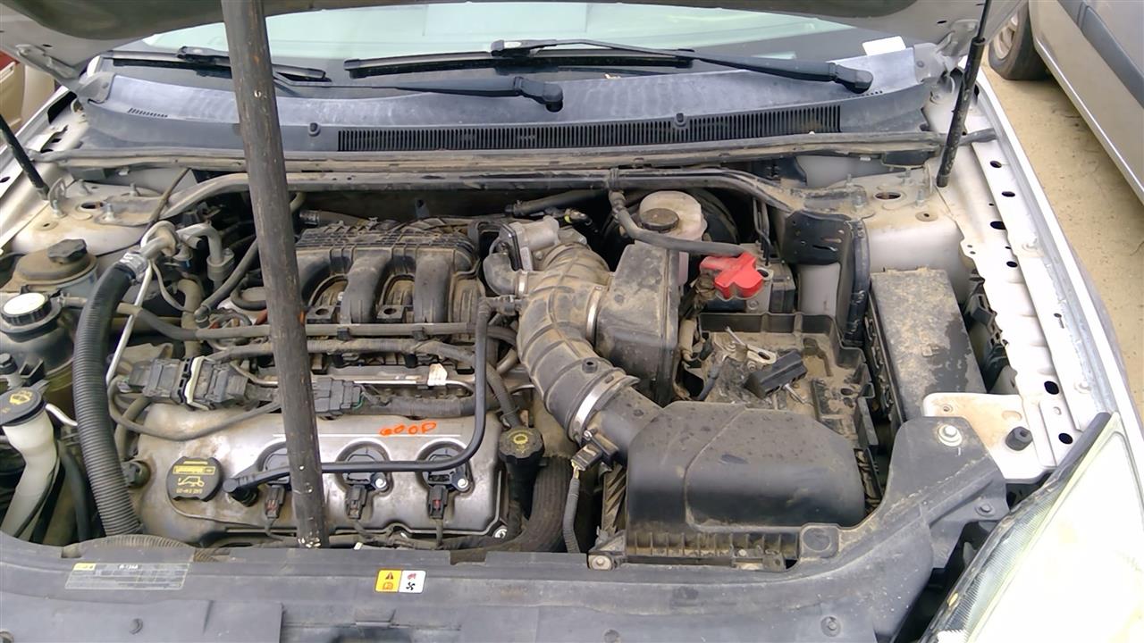 https://f005.backblazeb2.com/file/img-partshotlines-com/Inventory/SW52/Vehicle/19451_05.jpg