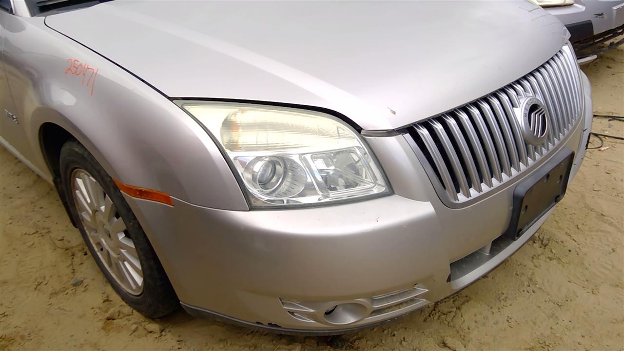 https://f005.backblazeb2.com/file/img-partshotlines-com/Inventory/SW52/Vehicle/19451_06.jpg