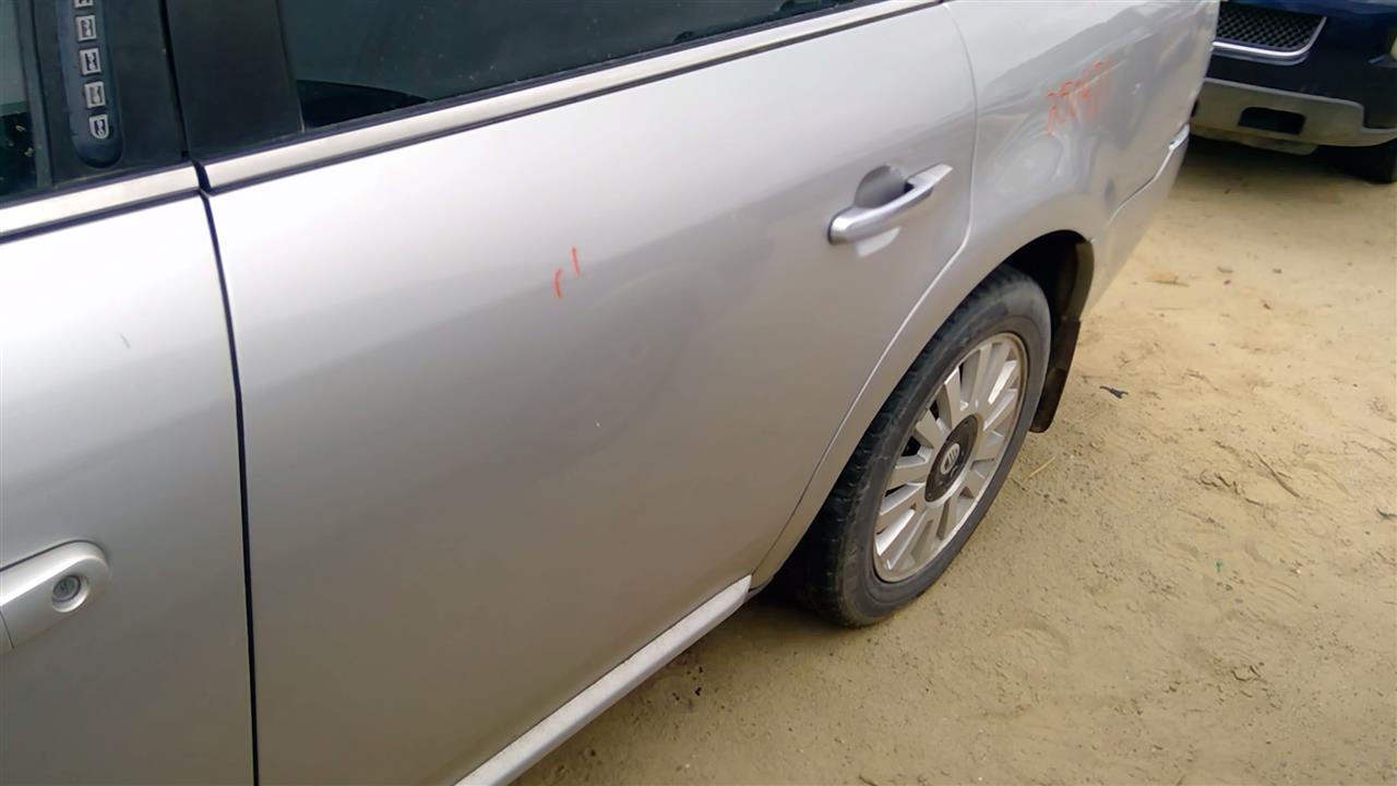https://f005.backblazeb2.com/file/img-partshotlines-com/Inventory/SW52/Vehicle/19451_13.jpg