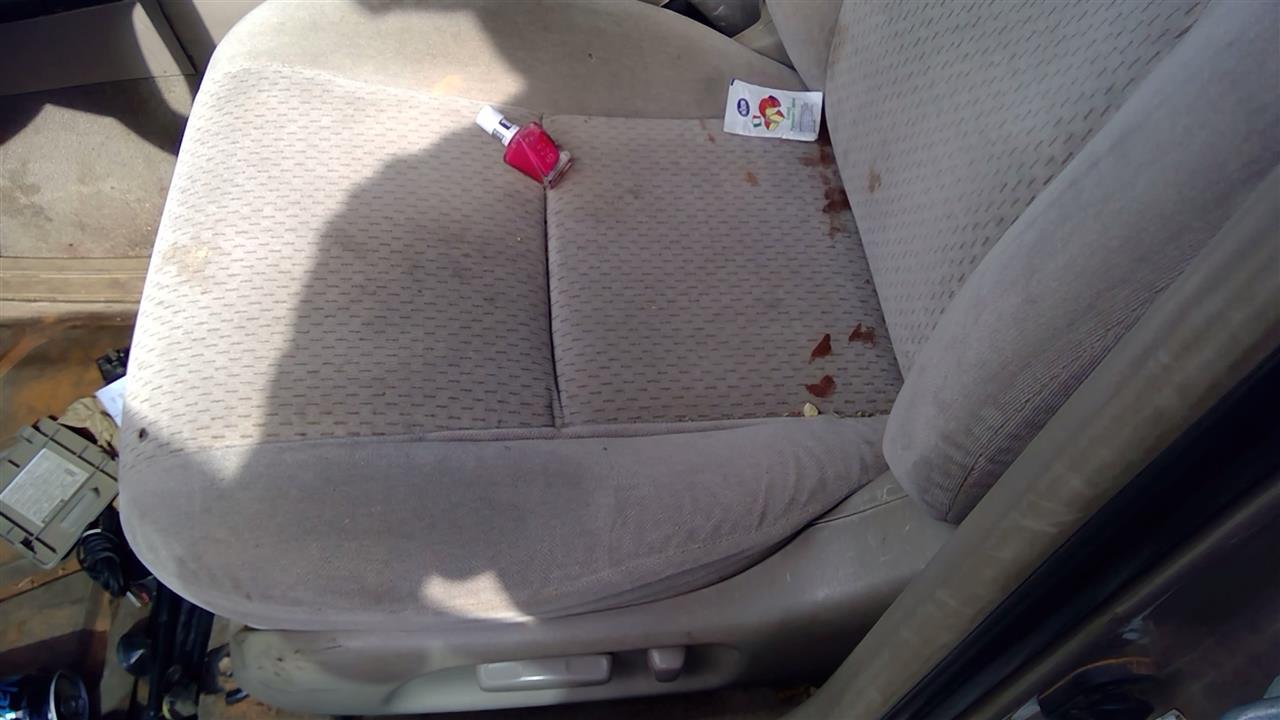 https://f005.backblazeb2.com/file/img-partshotlines-com/Inventory/SW52/Vehicle/19453_03.jpg
