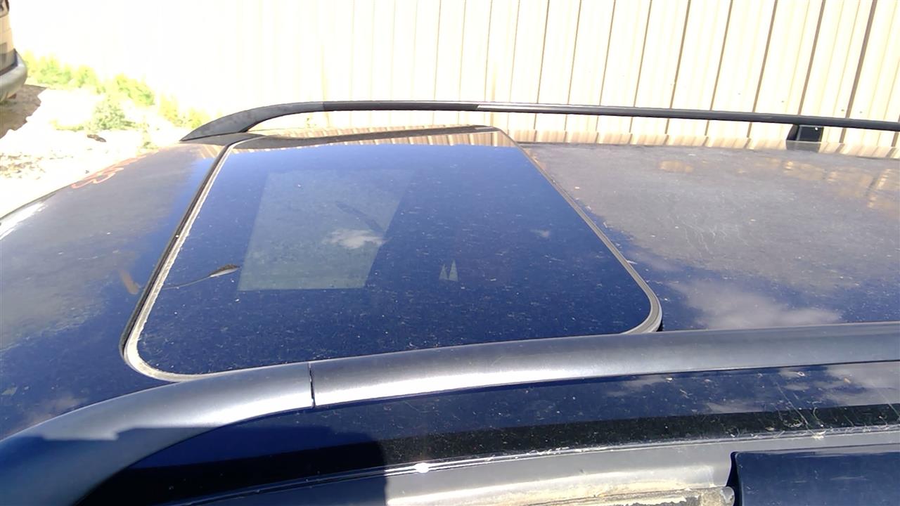 https://f005.backblazeb2.com/file/img-partshotlines-com/Inventory/SW52/Vehicle/19463_04.jpg