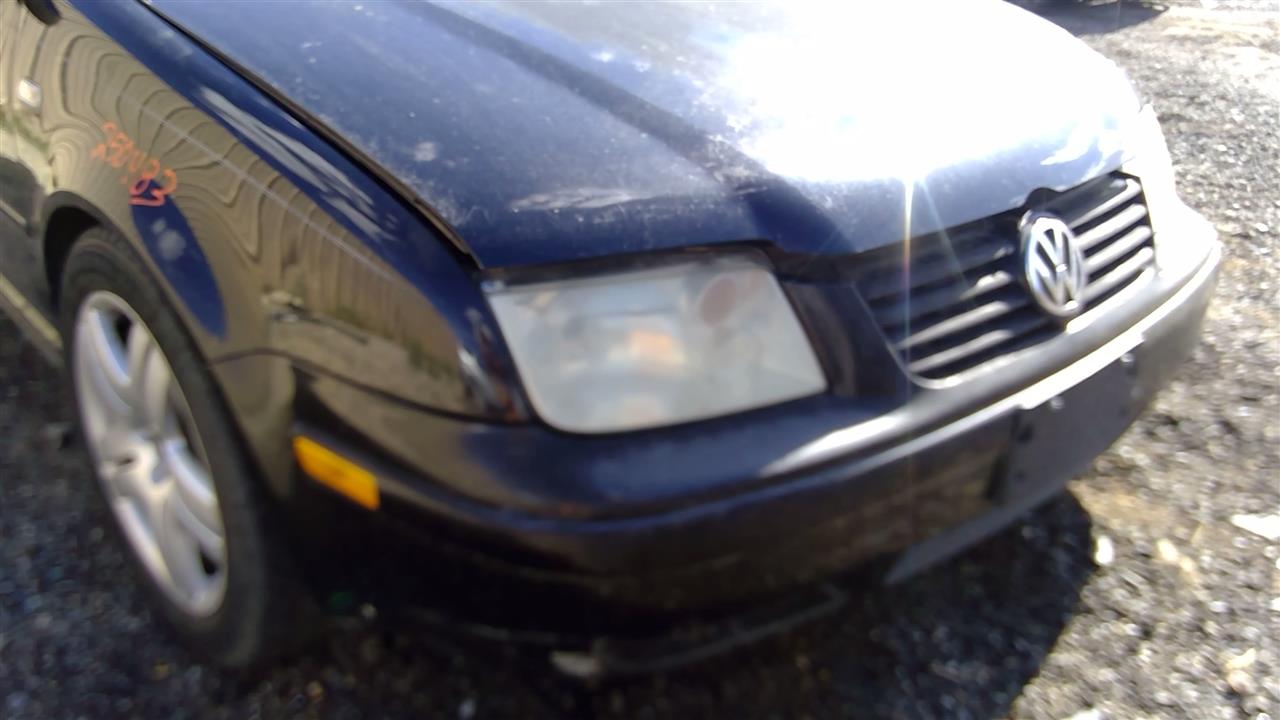 https://f005.backblazeb2.com/file/img-partshotlines-com/Inventory/SW52/Vehicle/19463_06.jpg