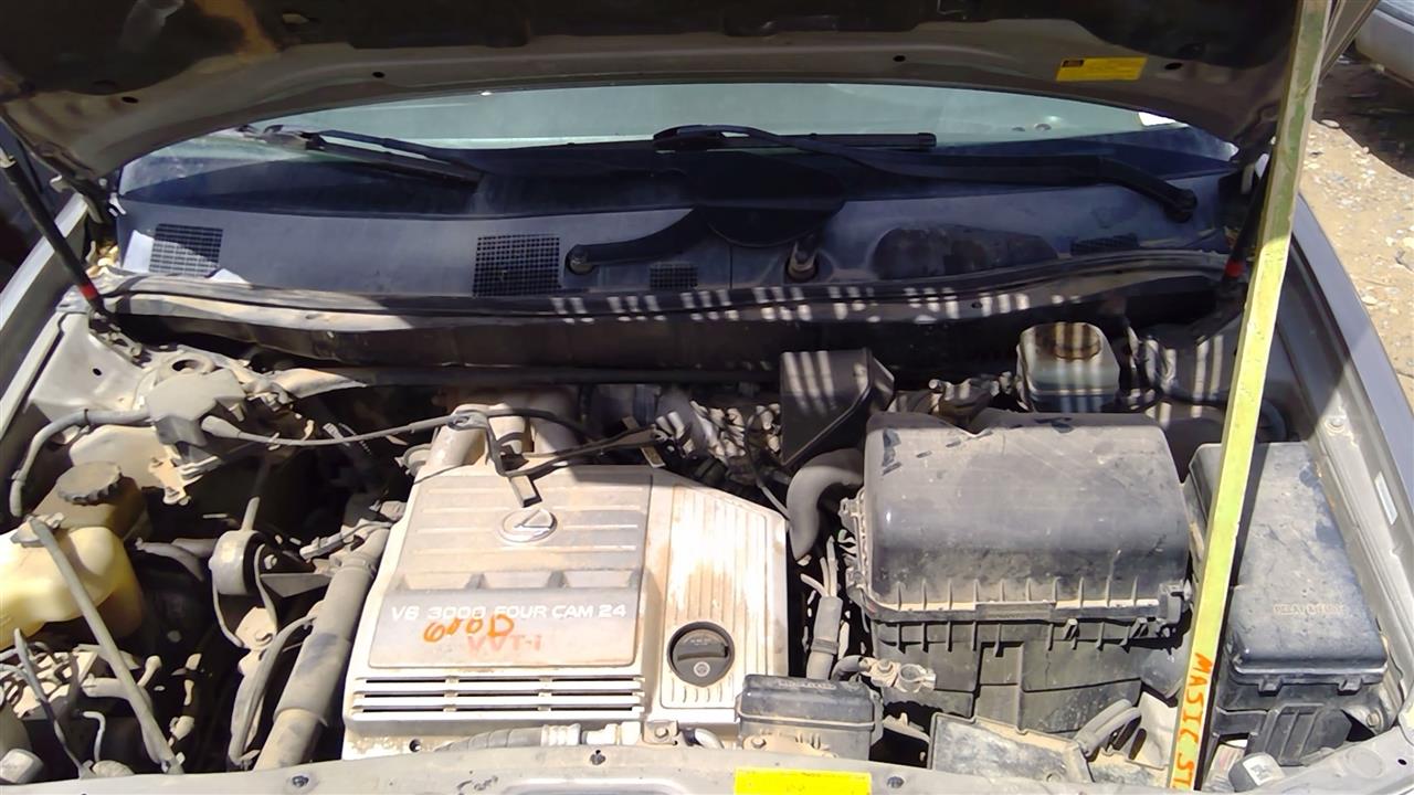 https://f005.backblazeb2.com/file/img-partshotlines-com/Inventory/SW52/Vehicle/19464_05.jpg