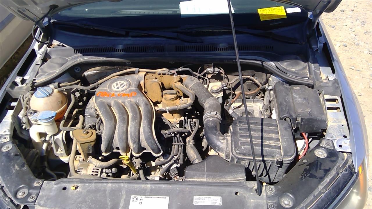 https://f005.backblazeb2.com/file/img-partshotlines-com/Inventory/SW52/Vehicle/19471_05.jpg