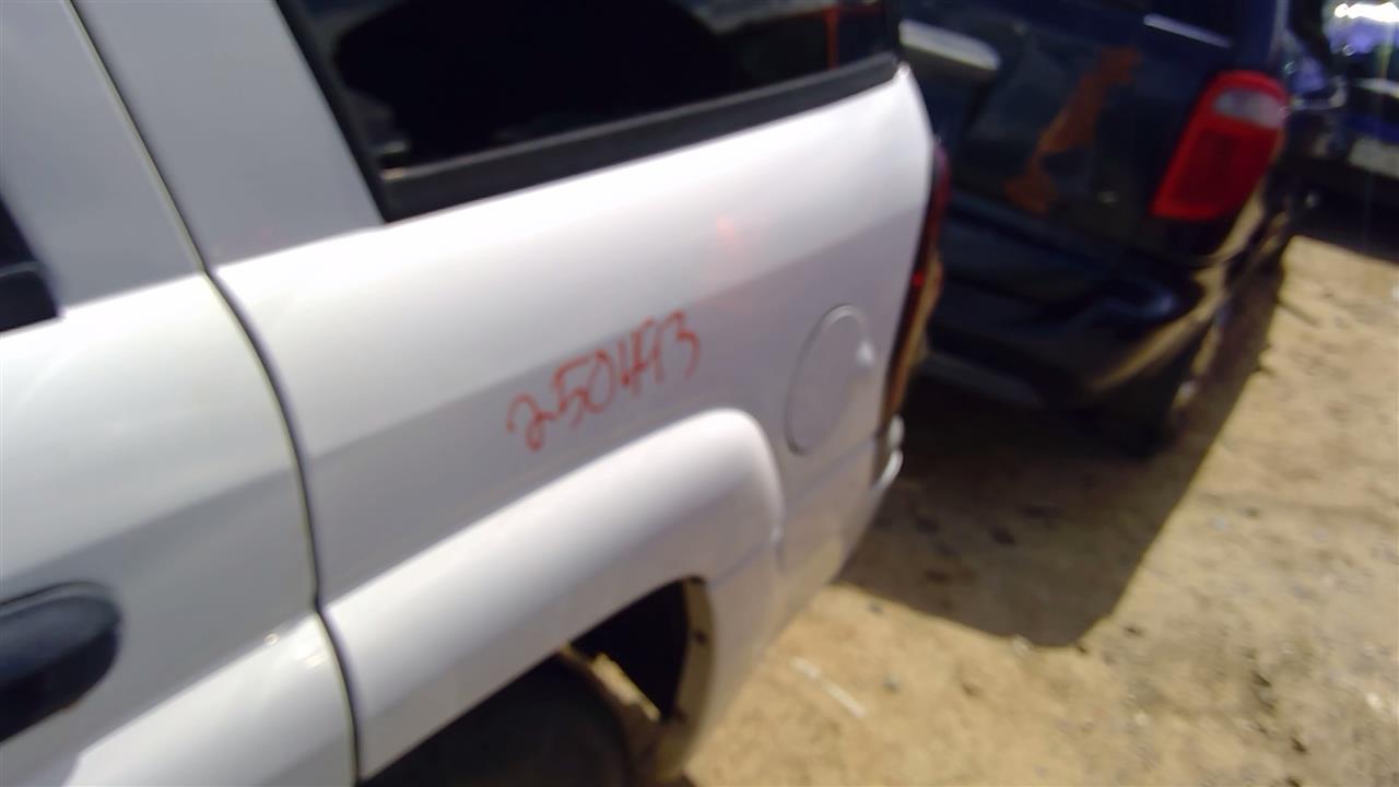 https://f005.backblazeb2.com/file/img-partshotlines-com/Inventory/SW52/Vehicle/19474_12.jpg