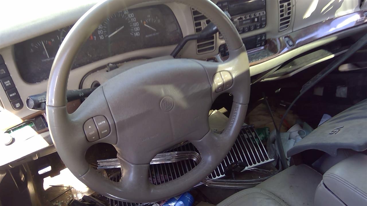 https://f005.backblazeb2.com/file/img-partshotlines-com/Inventory/SW52/Vehicle/19479_02.jpg