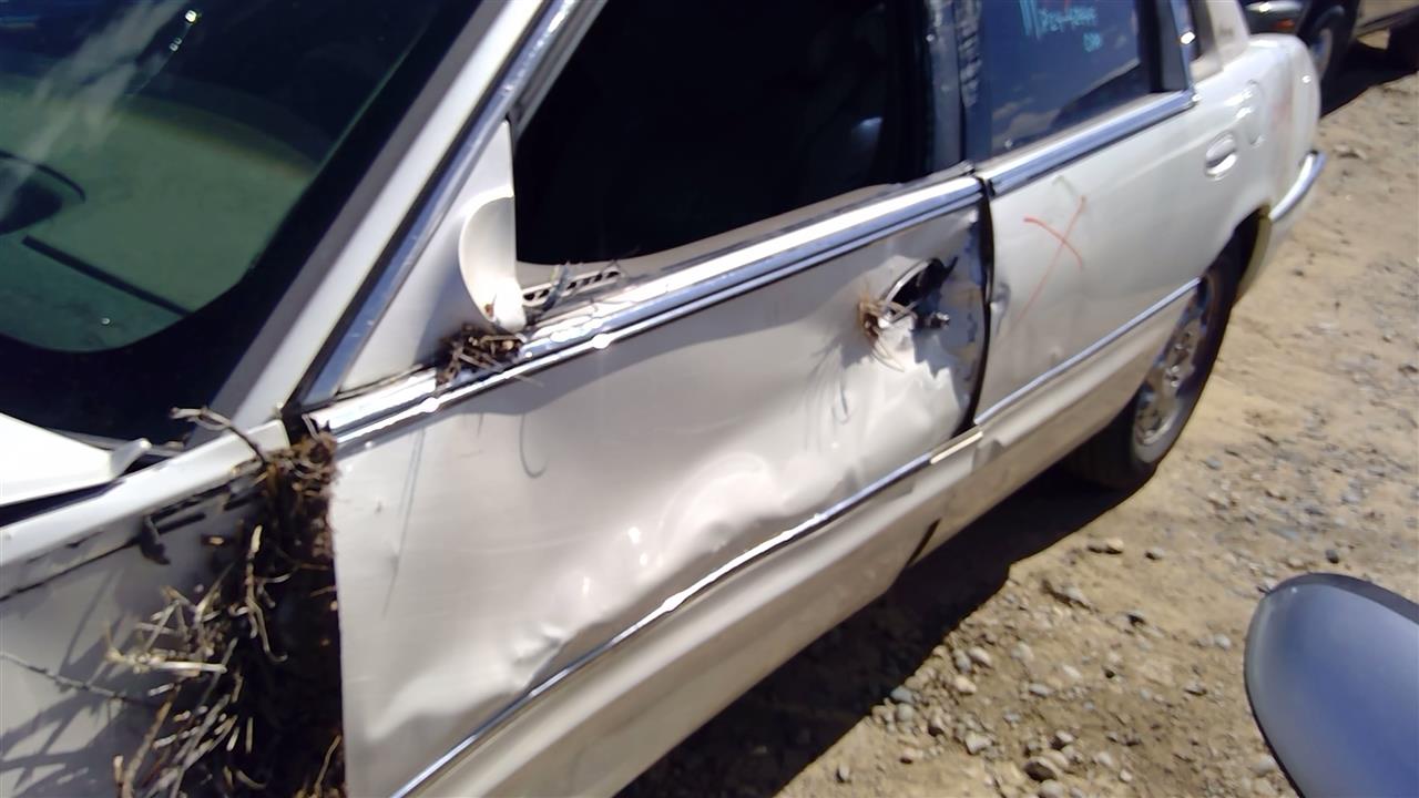 https://f005.backblazeb2.com/file/img-partshotlines-com/Inventory/SW52/Vehicle/19479_11.jpg