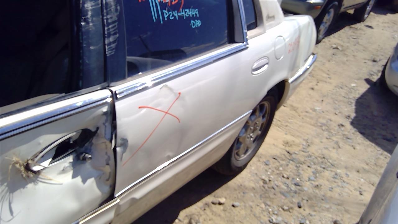 https://f005.backblazeb2.com/file/img-partshotlines-com/Inventory/SW52/Vehicle/19479_12.jpg