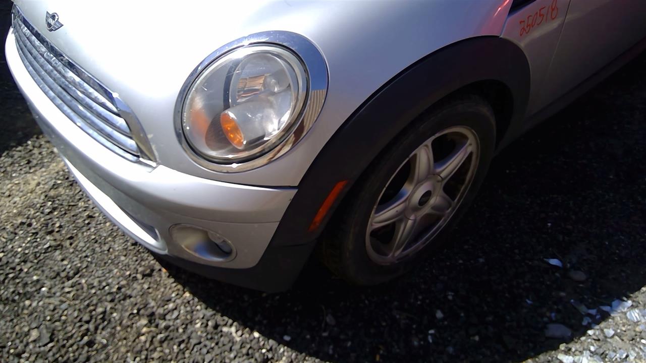 https://f005.backblazeb2.com/file/img-partshotlines-com/Inventory/SW52/Vehicle/19500_05.jpg