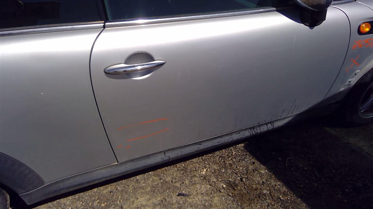 https://f005.backblazeb2.com/file/img-partshotlines-com/Inventory/SW52/Vehicle/19500_12.jpg