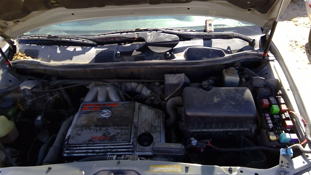 https://f005.backblazeb2.com/file/img-partshotlines-com/Inventory/SW52/Vehicle/19516_05.jpg