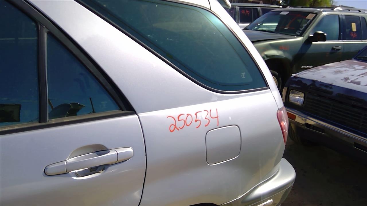 https://f005.backblazeb2.com/file/img-partshotlines-com/Inventory/SW52/Vehicle/19516_12.jpg