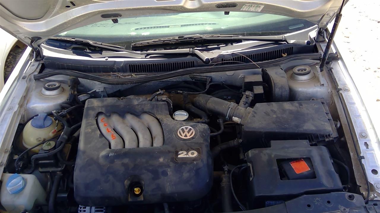 https://f005.backblazeb2.com/file/img-partshotlines-com/Inventory/SW52/Vehicle/19527_05.jpg