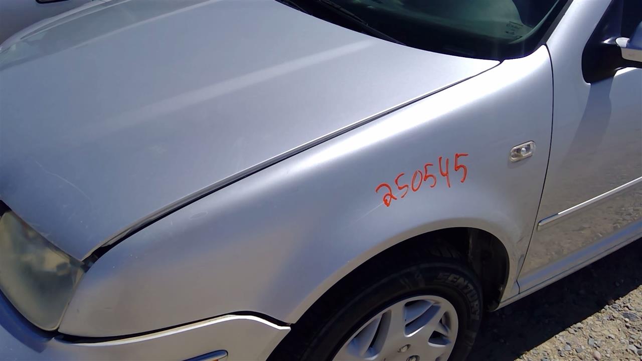 https://f005.backblazeb2.com/file/img-partshotlines-com/Inventory/SW52/Vehicle/19527_09.jpg