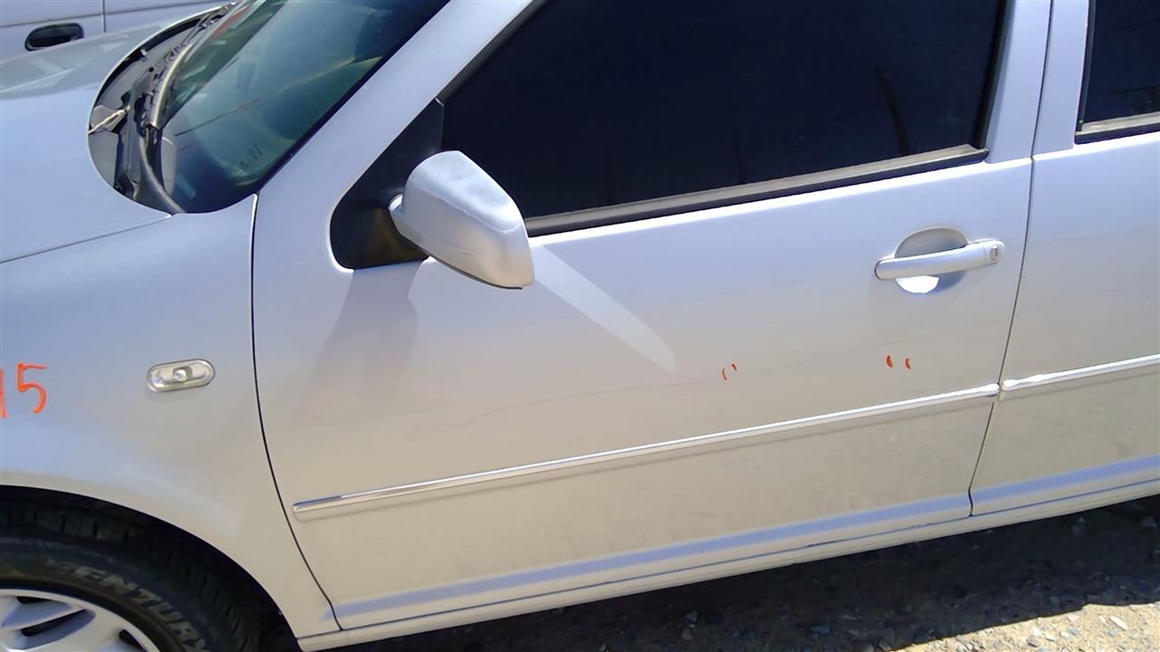 https://f005.backblazeb2.com/file/img-partshotlines-com/Inventory/SW52/Vehicle/19527_10.jpg