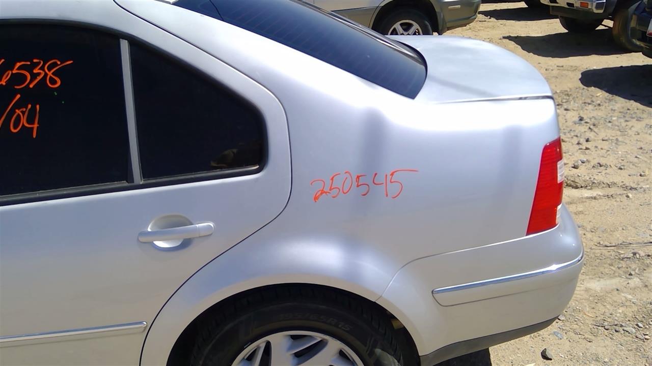 https://f005.backblazeb2.com/file/img-partshotlines-com/Inventory/SW52/Vehicle/19527_12.jpg