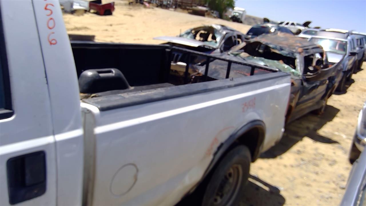 https://f005.backblazeb2.com/file/img-partshotlines-com/Inventory/SW52/Vehicle/19530_11.jpg