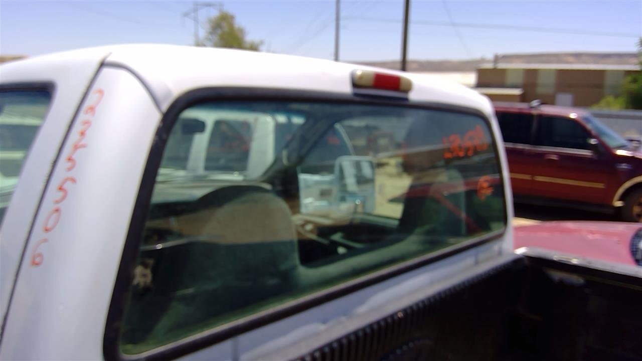 https://f005.backblazeb2.com/file/img-partshotlines-com/Inventory/SW52/Vehicle/19530_12.jpg
