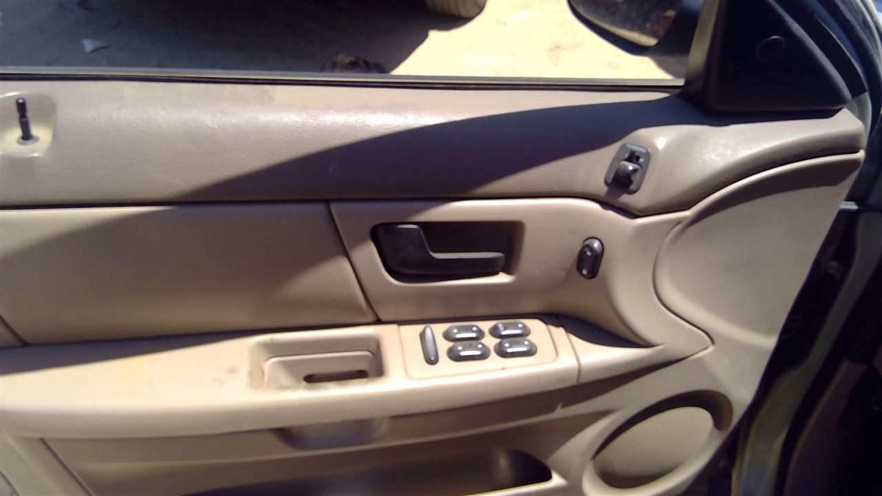 https://f005.backblazeb2.com/file/img-partshotlines-com/Inventory/SW52/Vehicle/19536_02.jpg