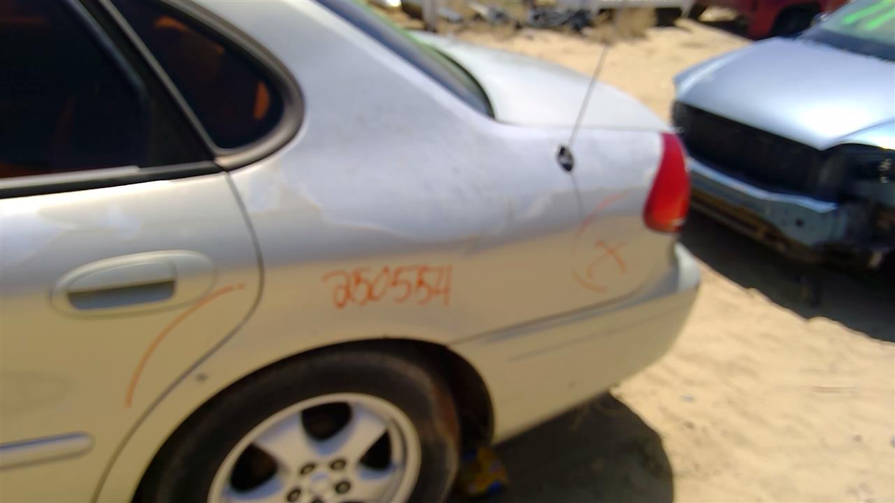 https://f005.backblazeb2.com/file/img-partshotlines-com/Inventory/SW52/Vehicle/19536_12.jpg