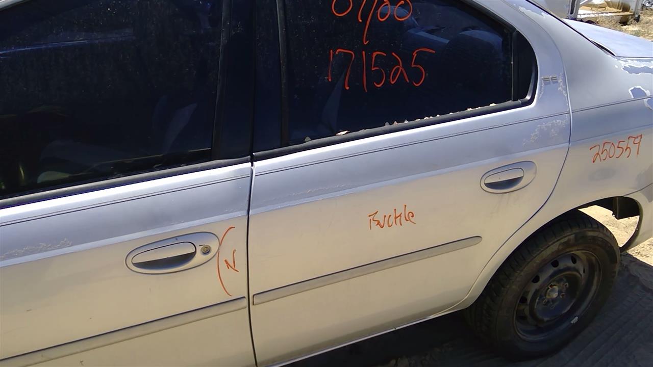 https://f005.backblazeb2.com/file/img-partshotlines-com/Inventory/SW52/Vehicle/19541_11.jpg