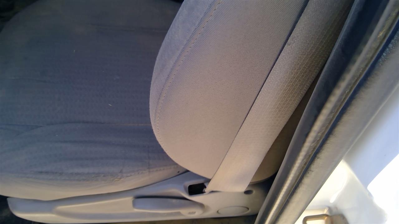 https://f005.backblazeb2.com/file/img-partshotlines-com/Inventory/SW52/Vehicle/19544_03.jpg
