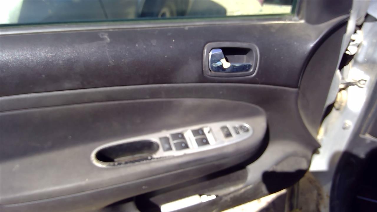 https://f005.backblazeb2.com/file/img-partshotlines-com/Inventory/SW52/Vehicle/19550_03.jpg