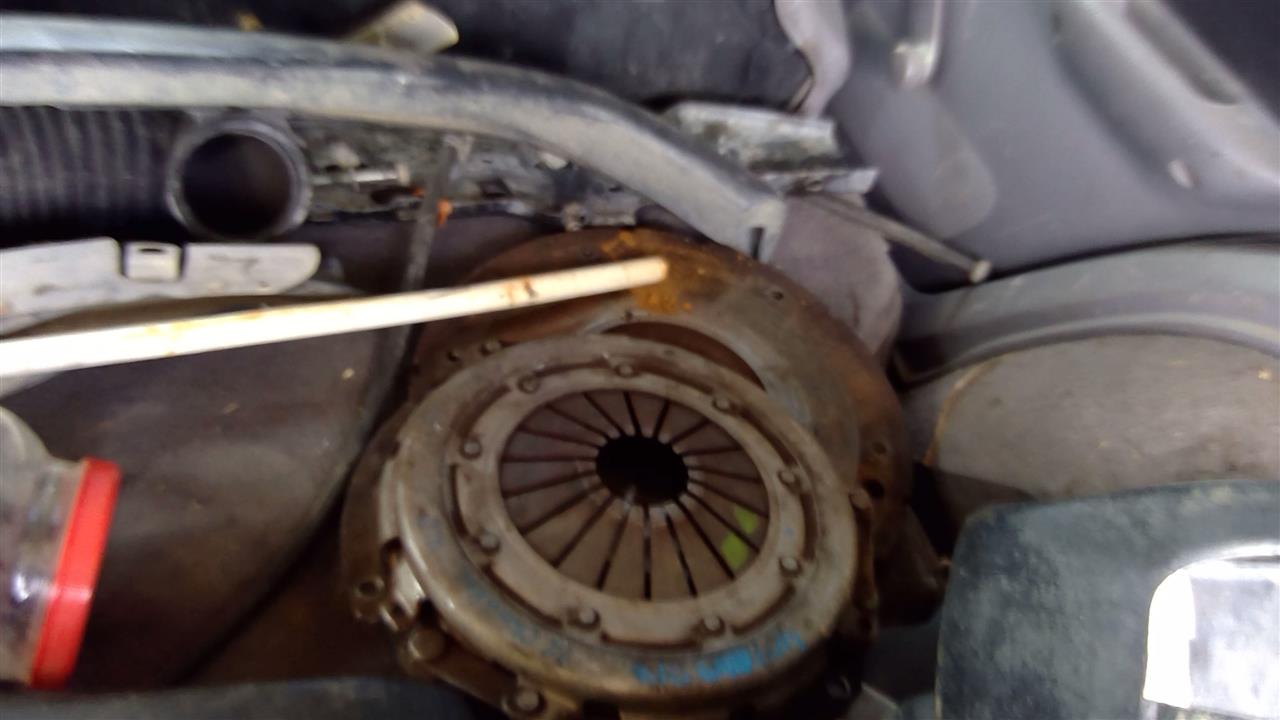 https://f005.backblazeb2.com/file/img-partshotlines-com/Inventory/SW52/Vehicle/19569_07.jpg