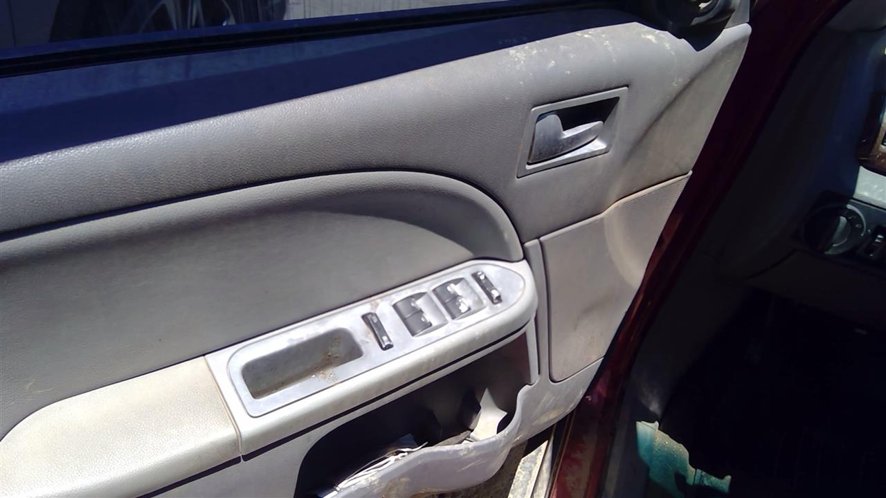 https://f005.backblazeb2.com/file/img-partshotlines-com/Inventory/SW52/Vehicle/19589_02.jpg