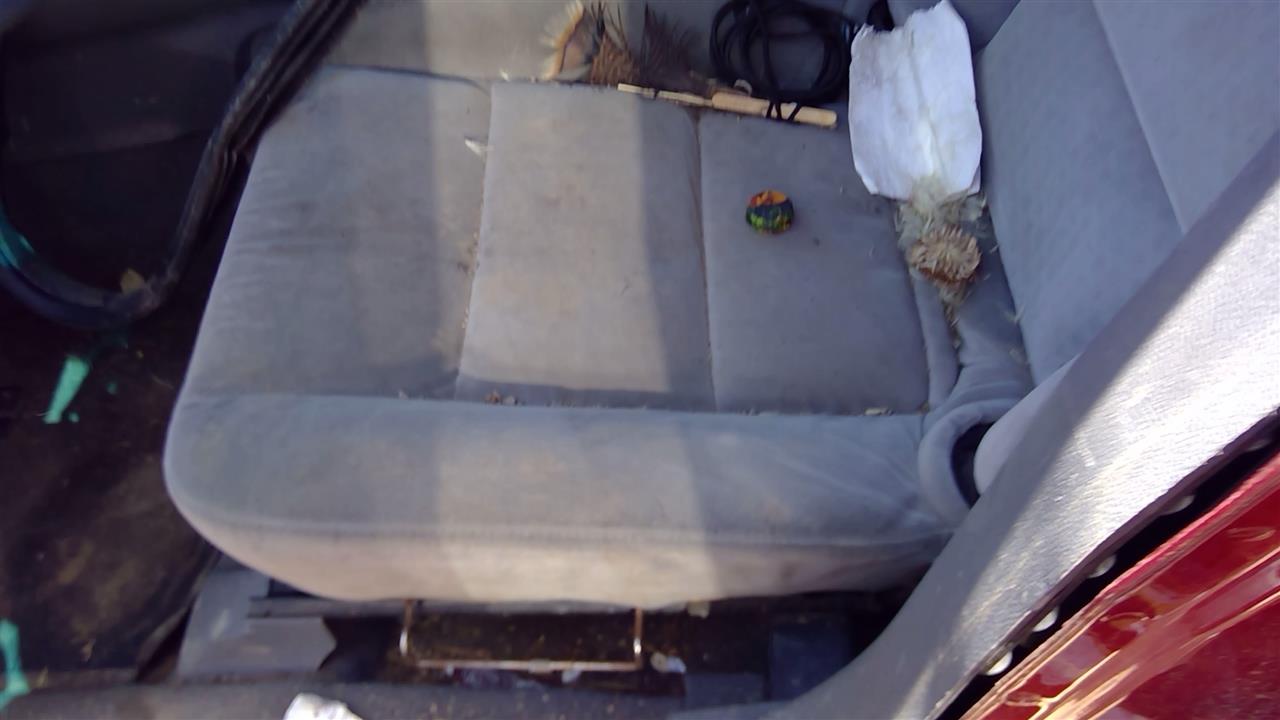 https://f005.backblazeb2.com/file/img-partshotlines-com/Inventory/SW52/Vehicle/19589_03.jpg