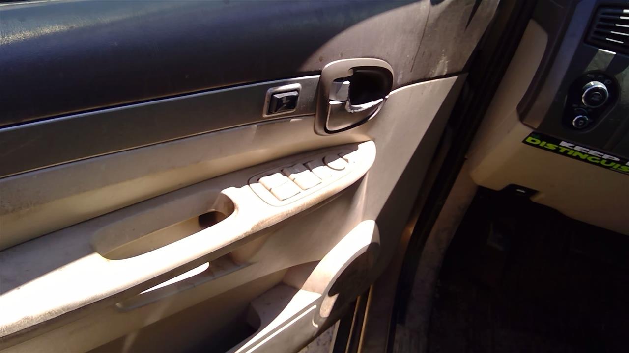 https://f005.backblazeb2.com/file/img-partshotlines-com/Inventory/SW52/Vehicle/19591_02.jpg