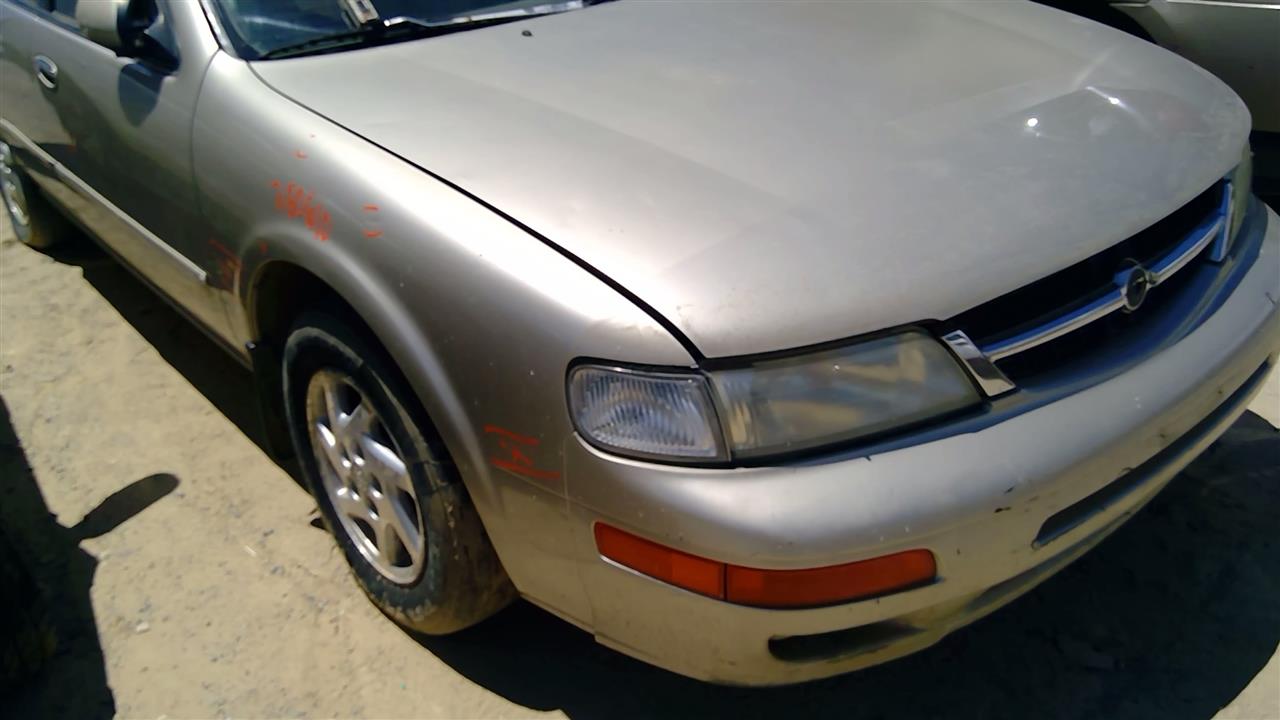 https://f005.backblazeb2.com/file/img-partshotlines-com/Inventory/SW52/Vehicle/19599_06.jpg