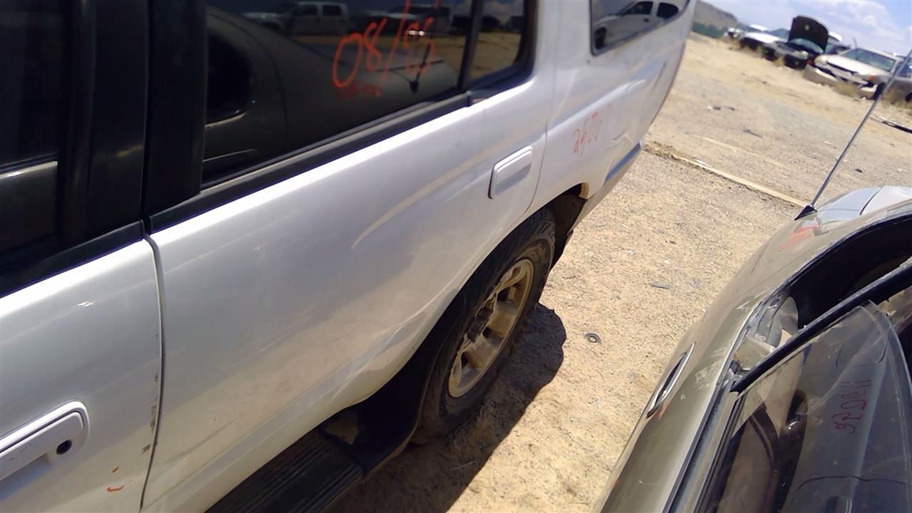 https://f005.backblazeb2.com/file/img-partshotlines-com/Inventory/SW52/Vehicle/19600_10.jpg