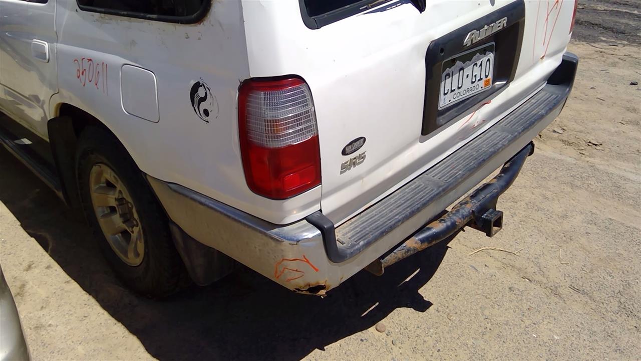 https://f005.backblazeb2.com/file/img-partshotlines-com/Inventory/SW52/Vehicle/19600_12.jpg