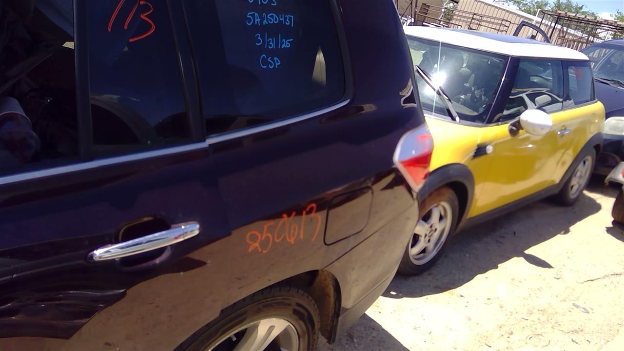 https://f005.backblazeb2.com/file/img-partshotlines-com/Inventory/SW52/Vehicle/19602_10.jpg