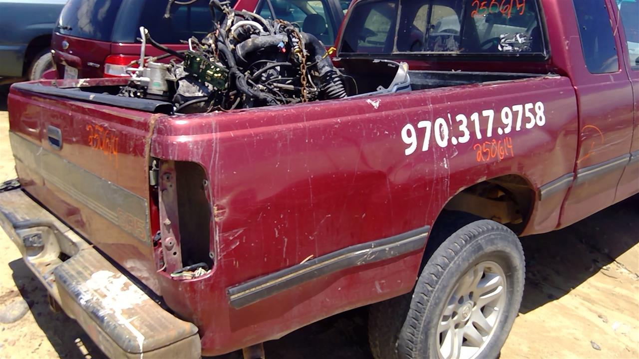 https://f005.backblazeb2.com/file/img-partshotlines-com/Inventory/SW52/Vehicle/19603_12.jpg