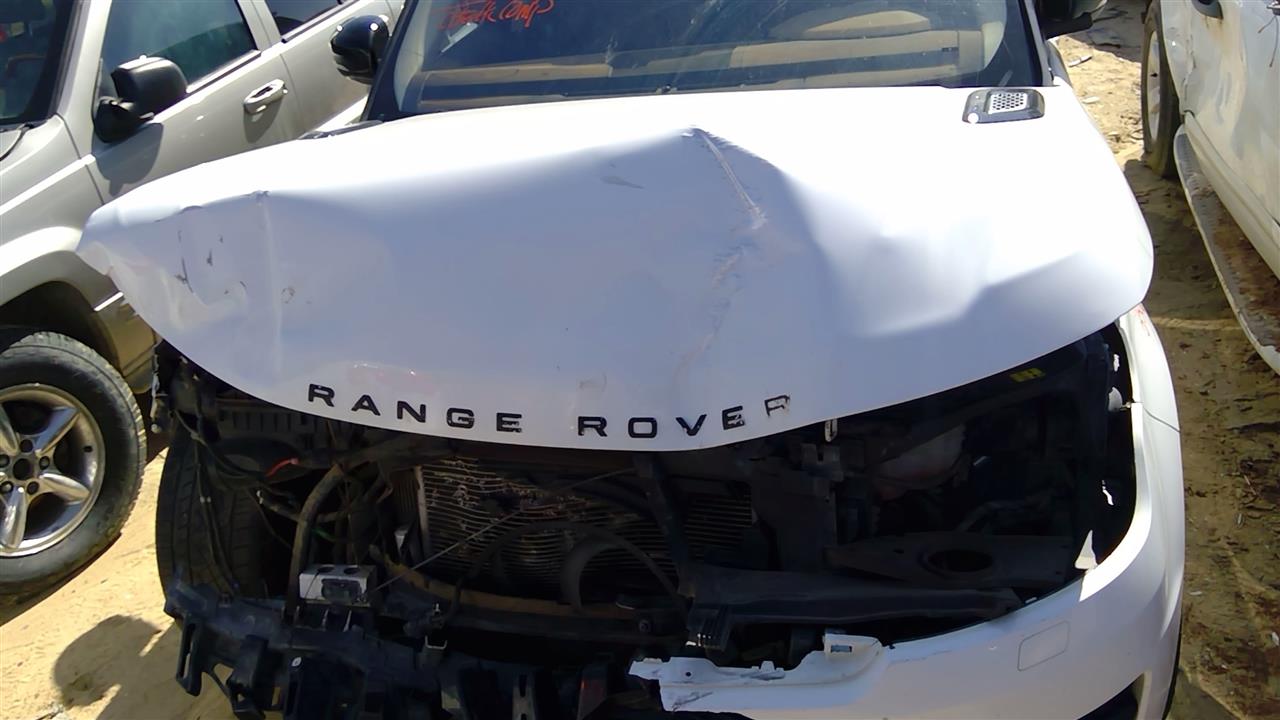 https://f005.backblazeb2.com/file/img-partshotlines-com/Inventory/SW52/Vehicle/19606_08.jpg
