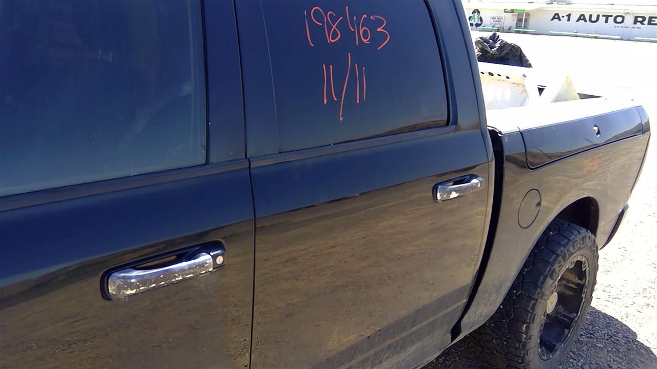 https://f005.backblazeb2.com/file/img-partshotlines-com/Inventory/SW52/Vehicle/19620_12.jpg