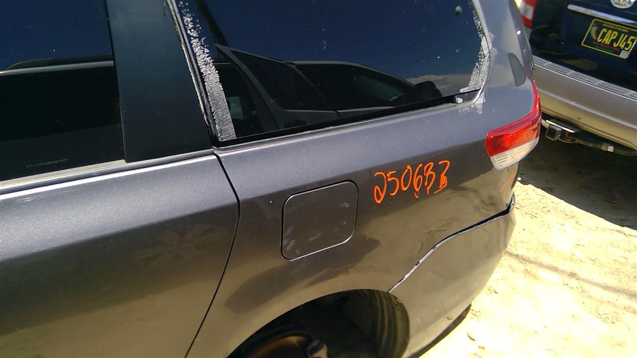 https://f005.backblazeb2.com/file/img-partshotlines-com/Inventory/SW52/Vehicle/19622_13.jpg