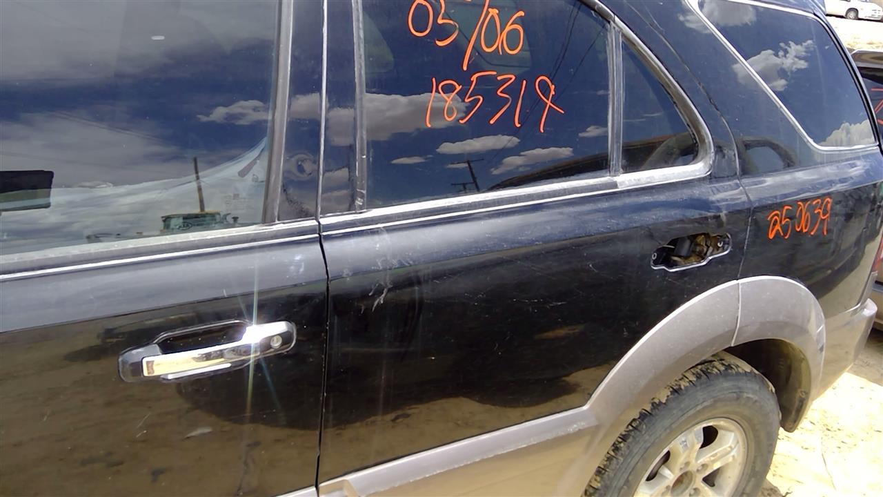 https://f005.backblazeb2.com/file/img-partshotlines-com/Inventory/SW52/Vehicle/19629_11.jpg