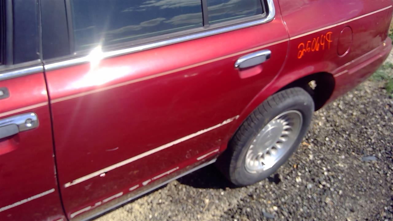 https://f005.backblazeb2.com/file/img-partshotlines-com/Inventory/SW52/Vehicle/19639_11.jpg