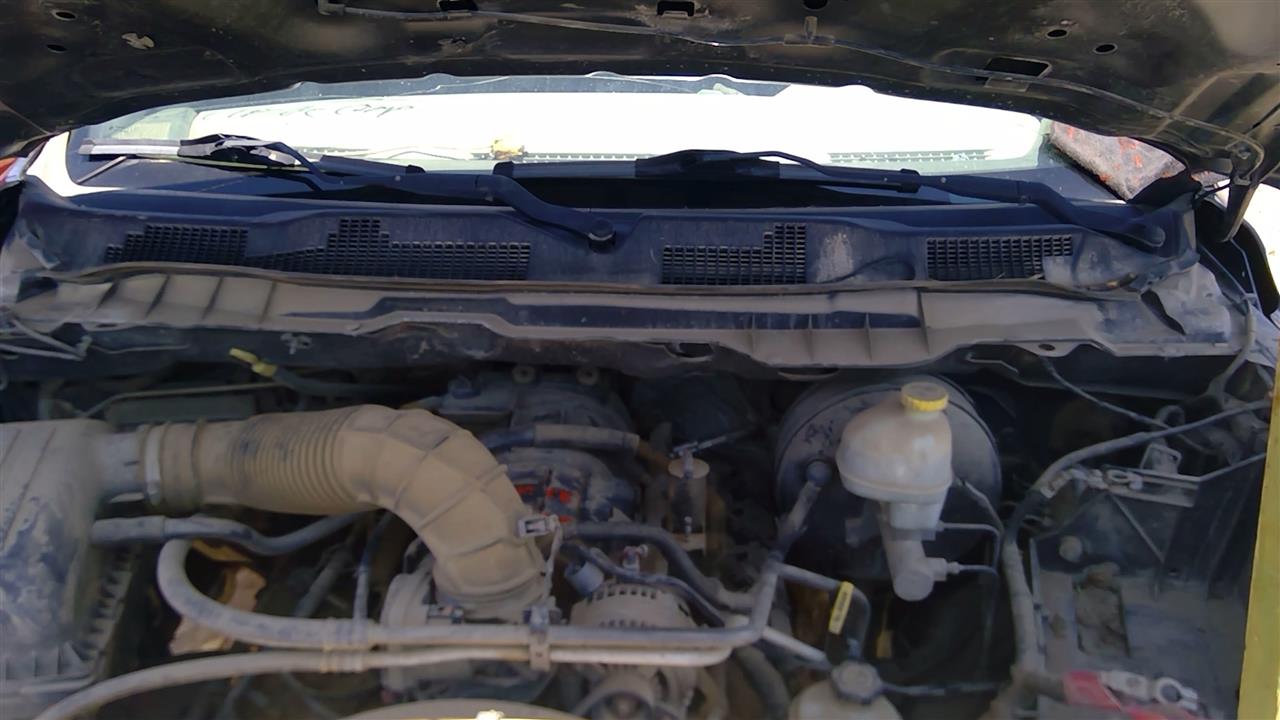 https://f005.backblazeb2.com/file/img-partshotlines-com/Inventory/SW52/Vehicle/19646_05.jpg