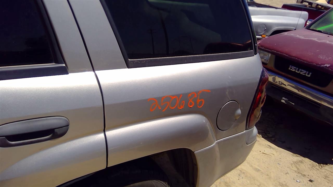https://f005.backblazeb2.com/file/img-partshotlines-com/Inventory/SW52/Vehicle/19675_13.jpg