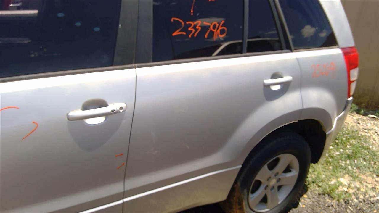 https://f005.backblazeb2.com/file/img-partshotlines-com/Inventory/SW52/Vehicle/19681_12.jpg