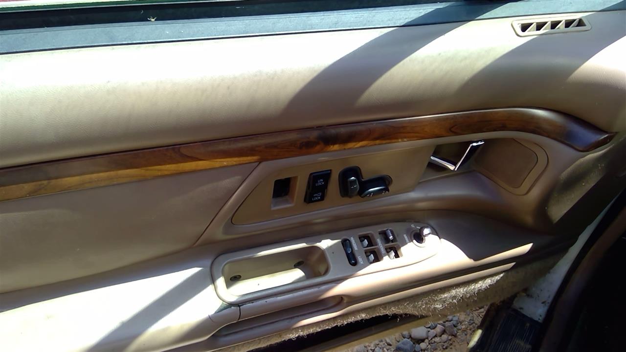 https://f005.backblazeb2.com/file/img-partshotlines-com/Inventory/SW52/Vehicle/19688_02.jpg