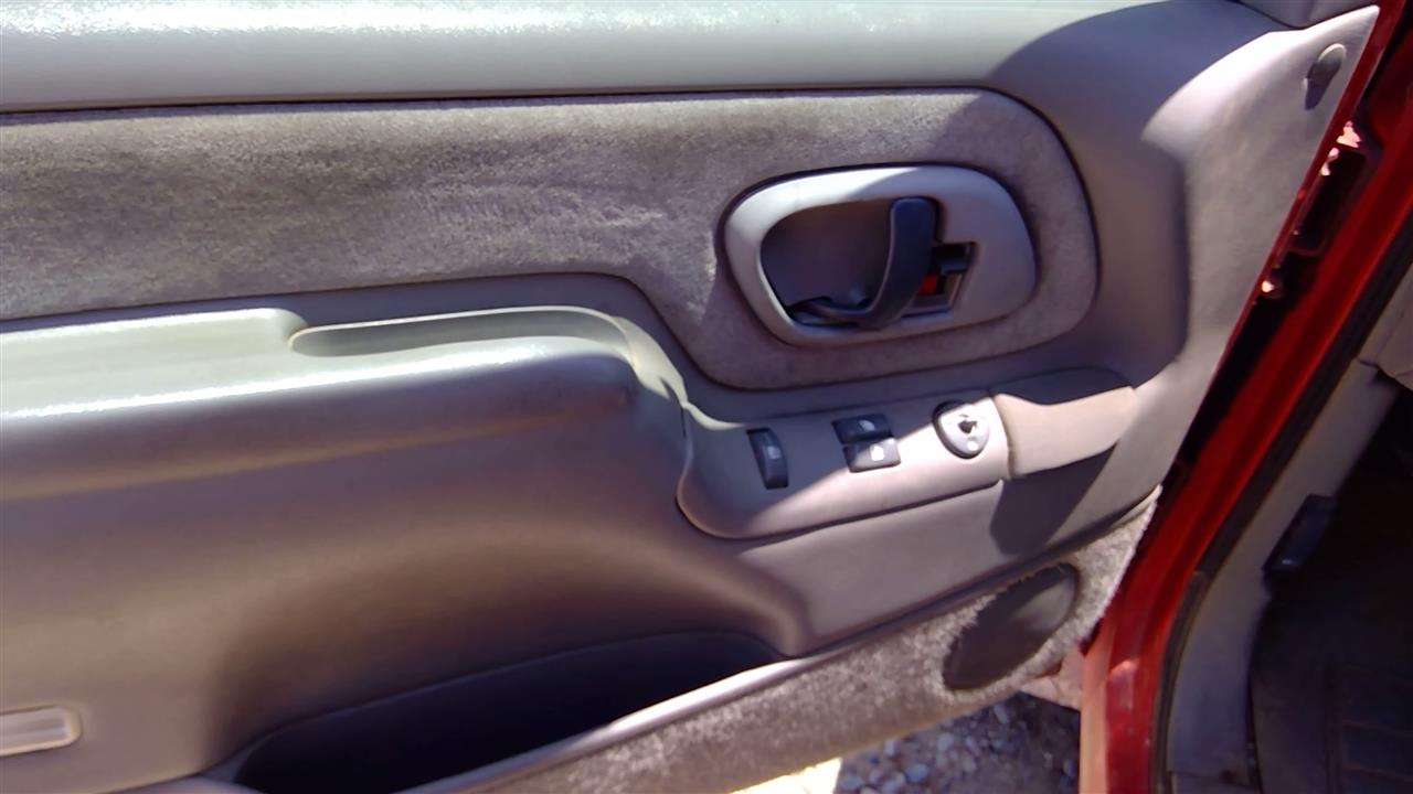 https://f005.backblazeb2.com/file/img-partshotlines-com/Inventory/SW52/Vehicle/19689_02.jpg